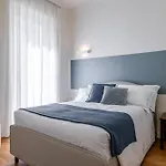 Brera 33 *