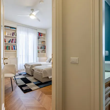 Brera 33 *