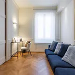 Apartman Brera 33 *
